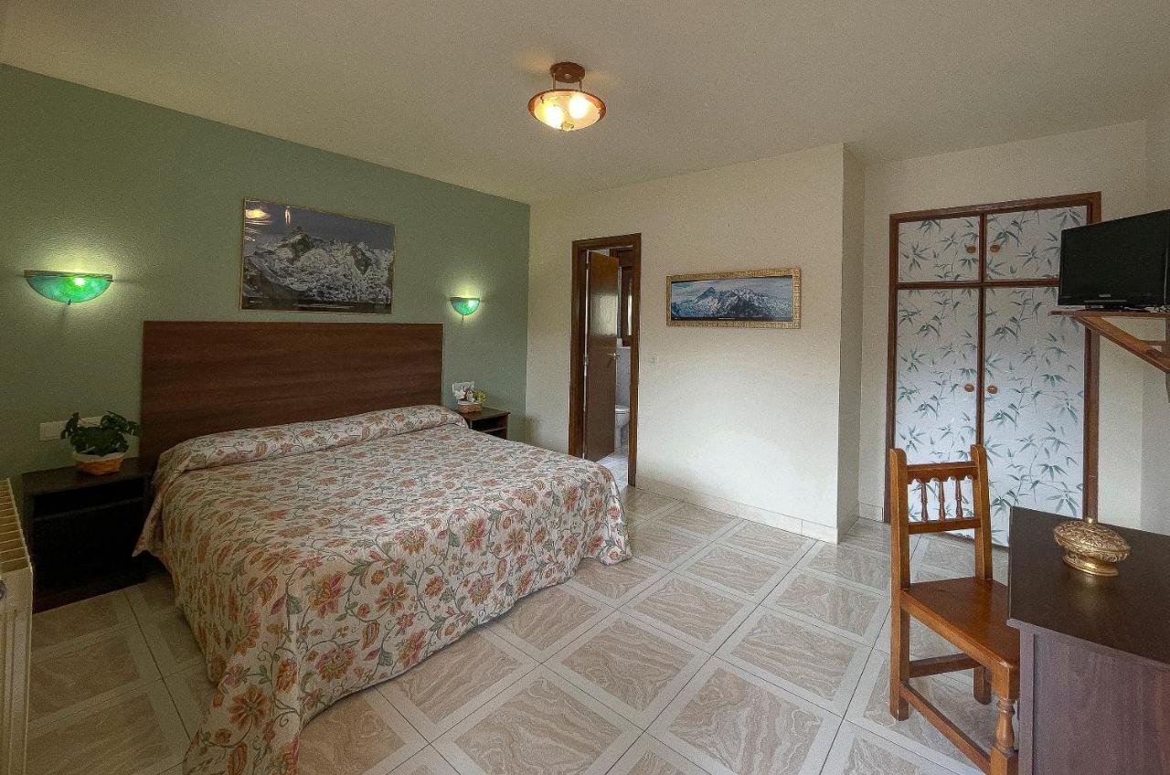 Hotel Rural "La Ruta De Cabrales" Местас де Кон Екстериор снимка